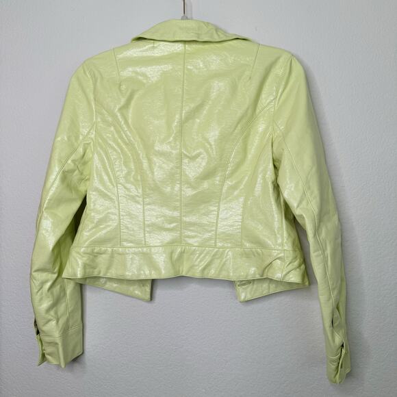 Urban Outfitters Xander Vinyl Cropped Jacket in Lime - Picture 5 of 10